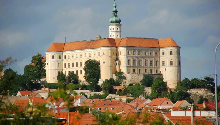 Prague - Vienna Easy